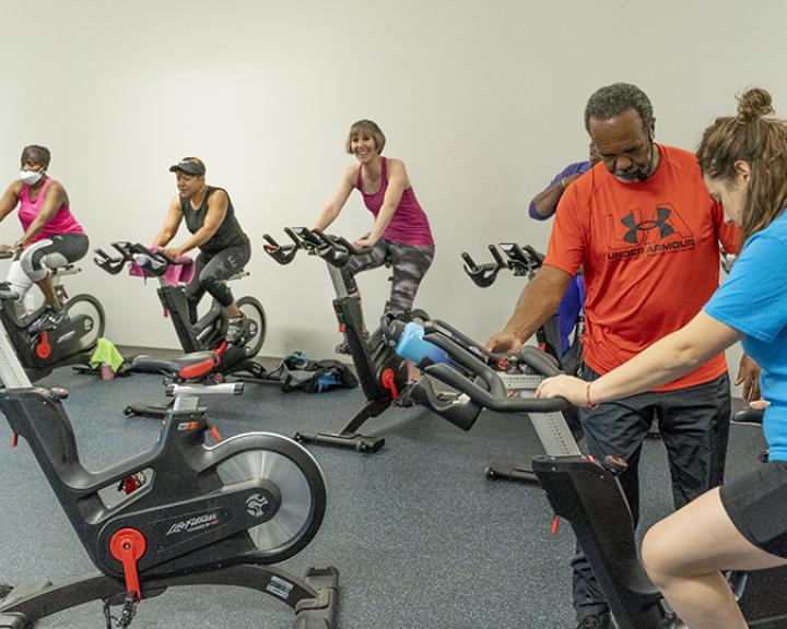 Indoor cycling online class